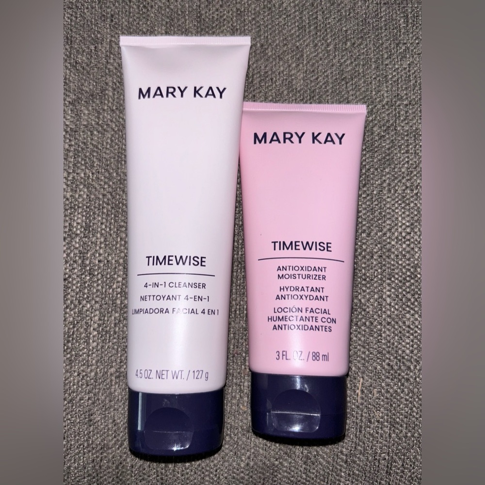 Mary Kay Timewise Cleanser/Moisturizer Combination to Oily
